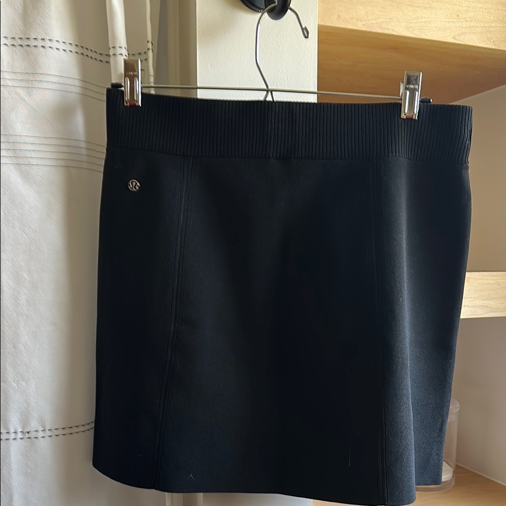 lululemon athletica Black Pencil Mini Skirt